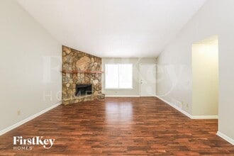 3352 Gus Robinson Rd in Powder Springs, GA - Building Photo - Building Photo