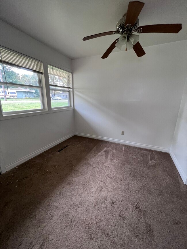 3456 S Reynolds Ln Rentals in Sault Ste. Marie, MI