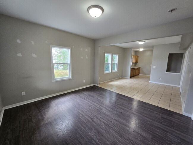 property at 1650 Ellis Blvd NW