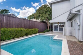 5934 Glen Heather Dr in Dallas, TX - Building Photo - Building Photo