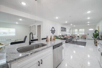 3112 W Cypress St in Tampa, FL - Building Photo - Building Photo