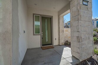 27128 W Scrub Oak Ct in Valencia, CA - Building Photo - Building Photo