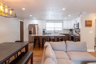 894 E 840 N in Orem, UT - Building Photo - Building Photo