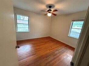 11610 Cimarec St in Dallas, TX - Building Photo - Building Photo
