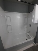 716 E Highland Ave in Rocky Mount, NC - Foto de edificio - Building Photo