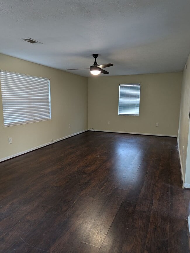 127 Pine Dr in Milledgeville, GA - Building Photo - Building Photo