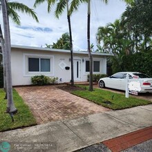 4641 Bougainvilla Dr in Fort Lauderdale, FL - Foto de edificio - Building Photo