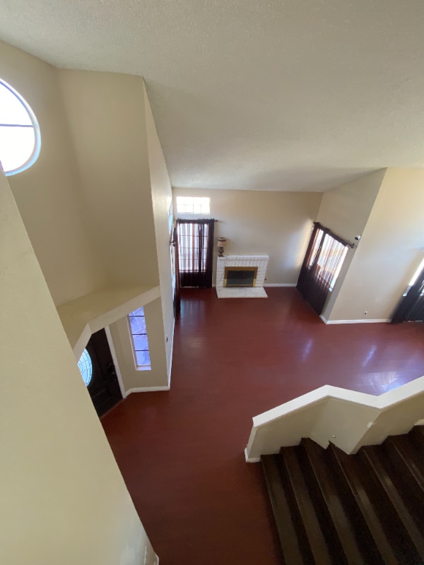 16502 Mango Way in Lake Elsinore, CA - Foto de edificio - Building Photo