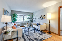 Highland Lane Apartments in St. Paul, MN - Building Photo - Interior Photo