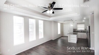 701 Cathedral Hl in Edinburg, TX - Building Photo - Building Photo
