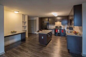 15405 Long Vista Dr in Austin, TX - Building Photo - Building Photo