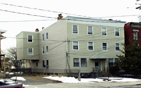 289 Communipaw Ave in Jersey City, NJ - Building Photo - Building Photo