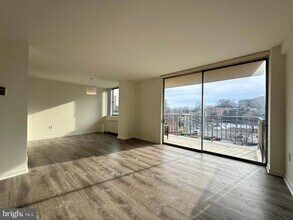 5565 Columbia Pike in Arlington, VA - Building Photo - Building Photo