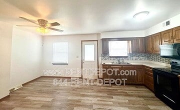306-308 Bob Ct Dr in Evansville, IN - Building Photo - Building Photo
