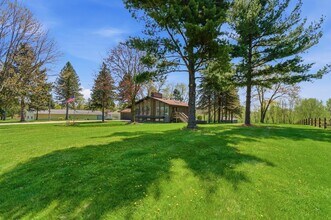 3942 Stark Ln in Ypsilanti, MI - Building Photo - Building Photo