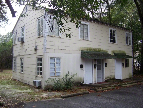 2352 Wrightsboro Rd in Augusta, GA - Foto de edificio - Building Photo