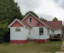 114 Louisiana Ave W in Gilbert, MN - Building Photo