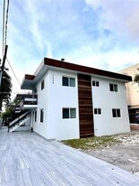 1629 SW 3rd St, Unit 5 in Miami, FL - Building Photo