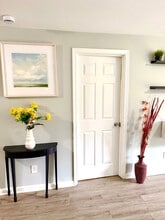 2004 Fort Pemberton Ct in Dumfries, VA - Foto de edificio - Building Photo