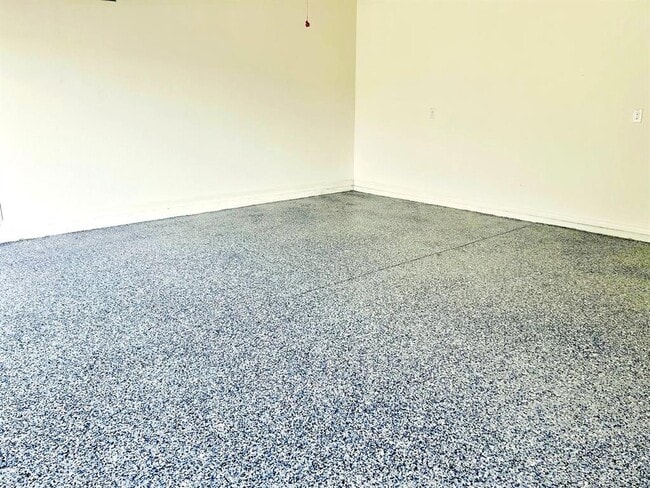 37531 Williamette Wy in Zephyrhills, FL - Building Photo - Building Photo
