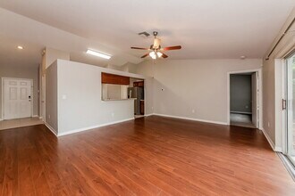 119 Lookout Dr in Apollo Beach, FL - Building Photo - Building Photo