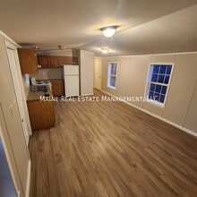 7 Pheasant Hill Trailer Park in Milford, ME - Building Photo - Building Photo