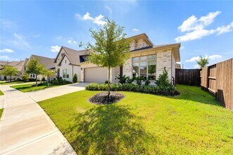 7463 Denali Dr in Katy, TX - Building Photo - Building Photo