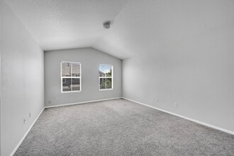7386 Sandy Springs Point in Fountain, CO - Foto de edificio - Building Photo