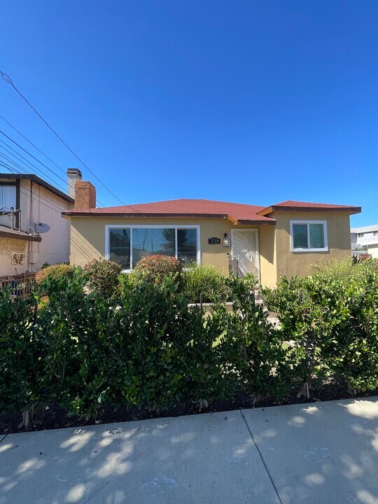 3729 W 132nd St, Unit Haw 3729 1 in Hawthorne, CA - Building Photo