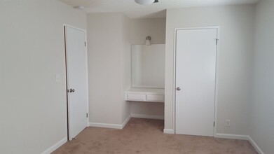 2603 Sextant Ave in Port Hueneme, CA - Foto de edificio - Building Photo