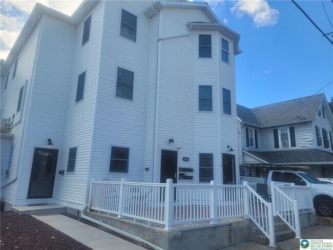 property at 2006 Washington Ave