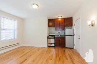 4546 Damen in Chicago, IL - Building Photo - Building Photo