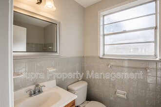 1059 Glynlea Rd in Jacksonville, FL - Building Photo - Building Photo