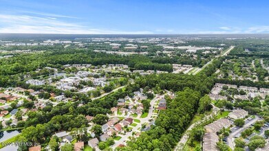 9545 Glenn Abbey Way in Jacksonville, FL - Building Photo - Building Photo
