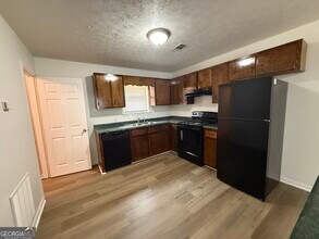 1030 Cantrell Ln in Bogart, GA - Building Photo - Building Photo