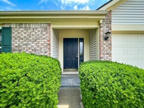 4525 Golden Hinde Way in Noblesville, IN - Building Photo - Building Photo