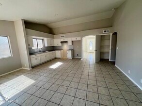 7348 W Colter St in Glendale, AZ - Building Photo - Building Photo