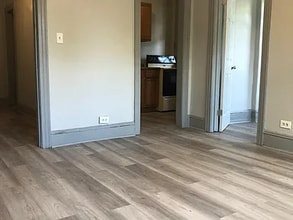 367-379-379 Farmington Ave in Hartford, CT - Foto de edificio - Building Photo