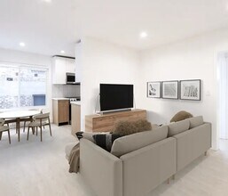 1727 N Edgemont St in Los Angeles, CA - Building Photo - Building Photo