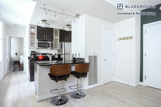 733 15th St NW in Washington, DC - Building Photo - Building Photo