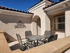 2750 Mustang Pass St in Laughlin, NV - Building Photo - Building Photo