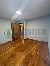 532 Ames Pl in Ferguson, MO - Building Photo - Building Photo