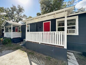 436 NW 9th St in Gainesville, FL - Building Photo - Building Photo