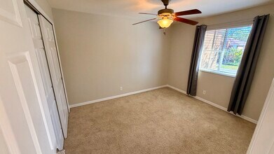 15141 Piping Plover Ct in North Fort Myers, FL - Foto de edificio - Building Photo