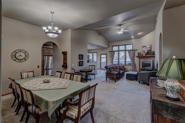 4726 Dornoch Ct in Rapid City, SD - Building Photo - Building Photo