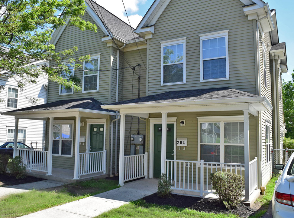 Carpenter Hill in Camden, NJ - Building Photo