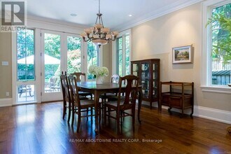 282 Dalewood Dr in Oakville, ON - Building Photo - Building Photo