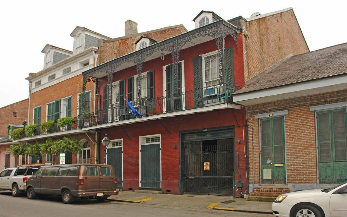 812 Bourbon St in New Orleans, LA - Building Photo