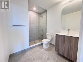 15 Richardson St in Toronto, ON - Building Photo - Building Photo