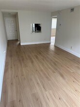 130 NW 60th Ave in Margate, FL - Building Photo - Building Photo